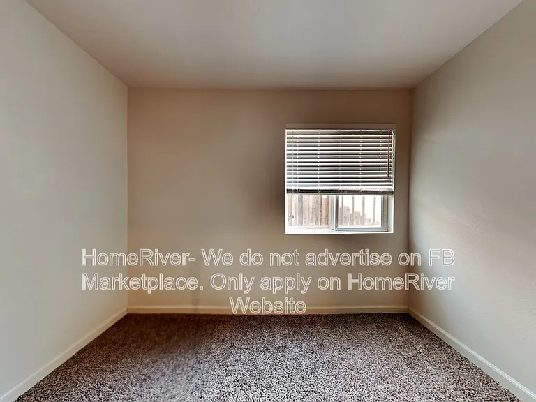 593 Fisher Cir — Photo 16