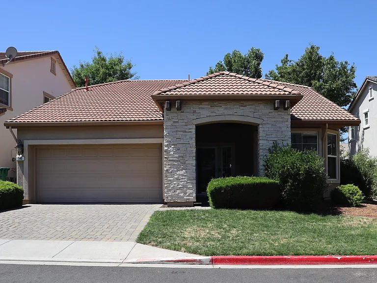 540 Needles Ct — Photo 1