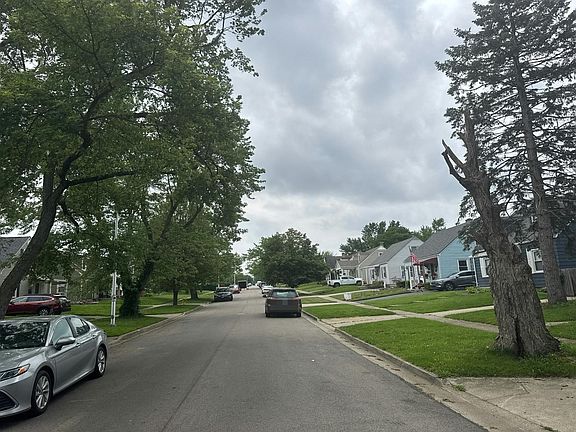 5th image of 1923 W Bataan Dr