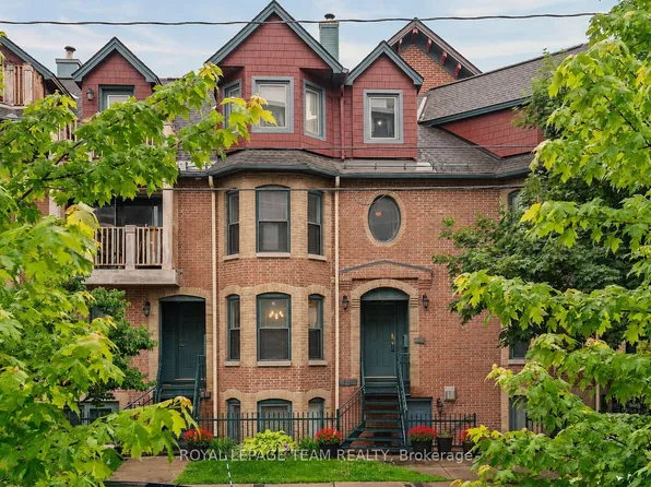 220 Wilbrod St #2, Ottawa, ON K1N 6L6