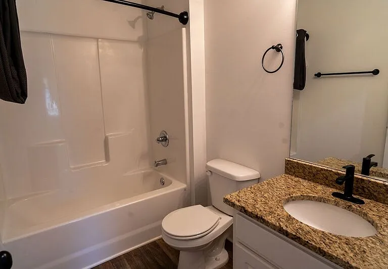 1394 Hardigree Rd — Photo 25