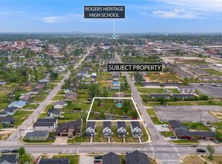 709 N 6th St, Rogers, AR 72756