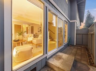 5061 Country Club Drive, Rohnert Park, CA 94928