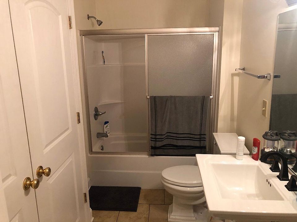 2nd image of 2205 Ratliff Creek Rd APT 3