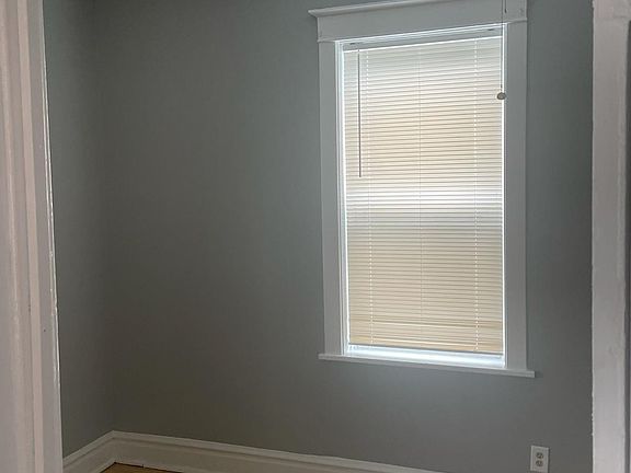 3rd image of 3140 N Central Park Ave APT 3
