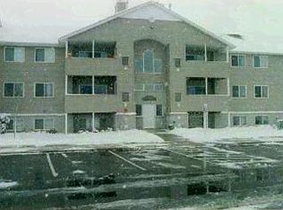 5869 Crosswinds Dr UNIT 23, Norton Shores, MI 49444