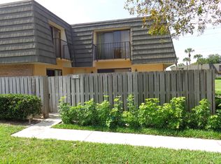 1612 16th Way #1612, West Palm Beach, FL 33407