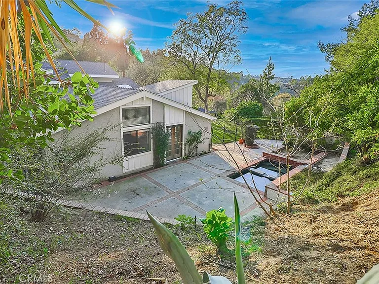 3373 Coy Dr — Photo 42