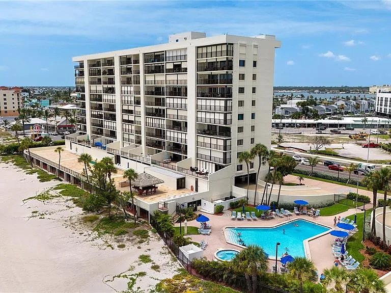 15000 Gulf Blvd #907 — Photo 21