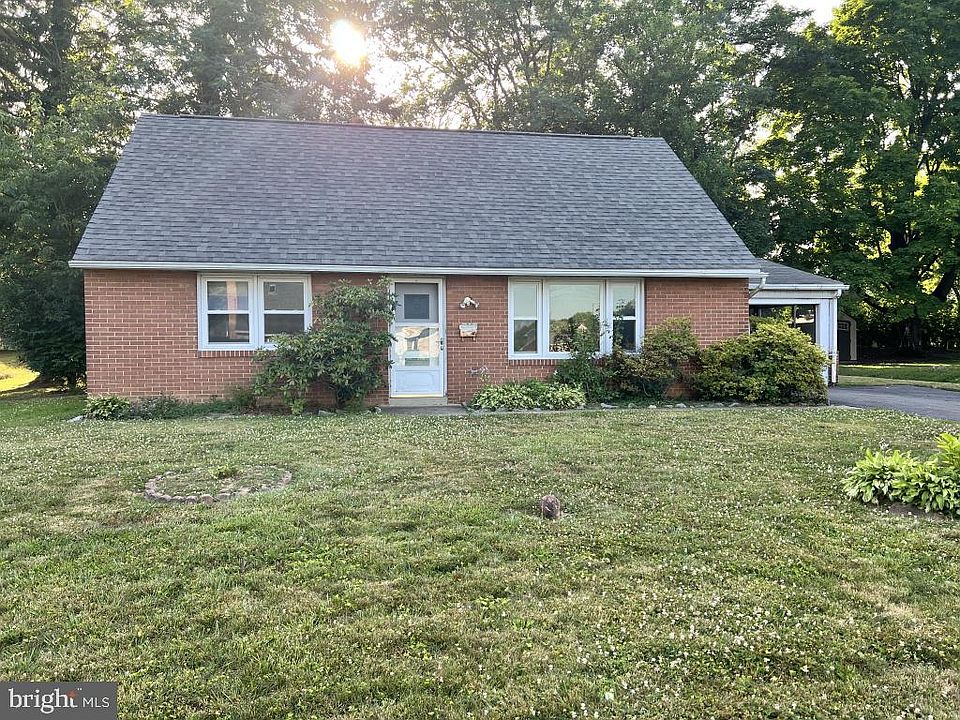 1st image of 6301 Carpenter St