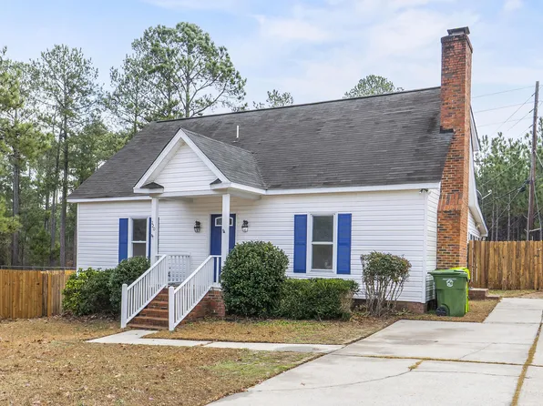 220 N Crossing Dr, Columbia, SC 29229