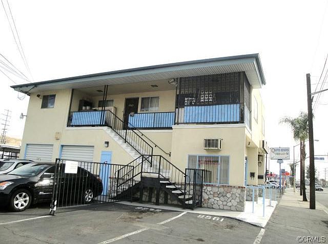 1st image of 9561 Artesia Blvd