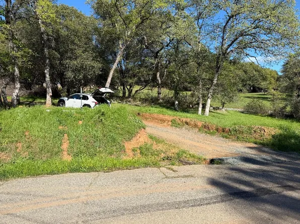 11827 Dawn Dr, Marysville, CA 95901