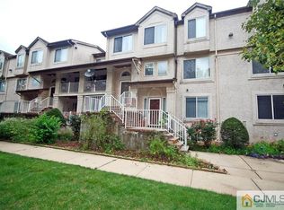 404 N Lafayette Rd #404, Metuchen, NJ 08840
