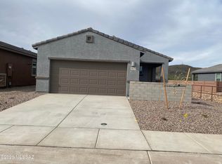 9821 N Summerstone Ave, Tucson, AZ 85743