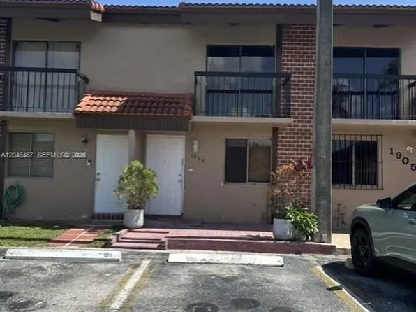 1819 SW 107th Ave APT 1904, Miami, FL 33165