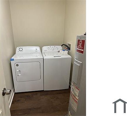 3rd image of 2201B Bartholomew St #B