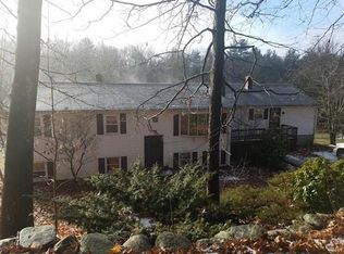 37 Brown Rd, Oxford, MA 01540