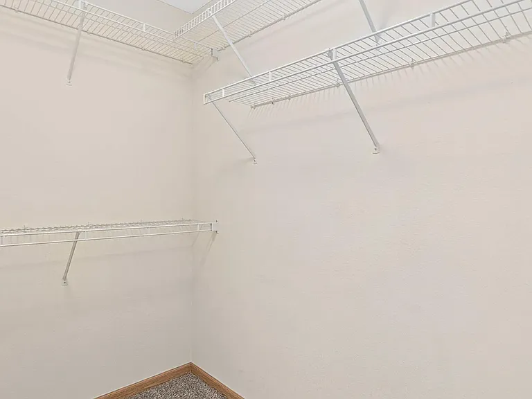 78 Bridgewater Trl — Photo 21