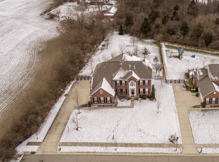 145 Wells Dr, Springboro, OH 45066