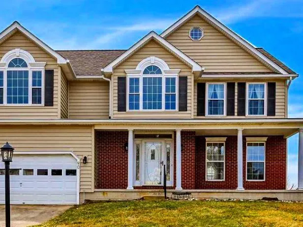 90 Lee St, Stewartstown, PA 17363