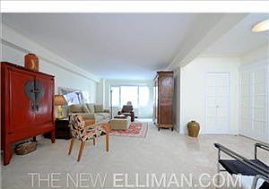 1st image of 1056 5th Ave #8D