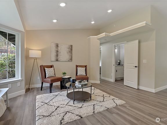3rd image of 11415 146th Avenue Ct NW