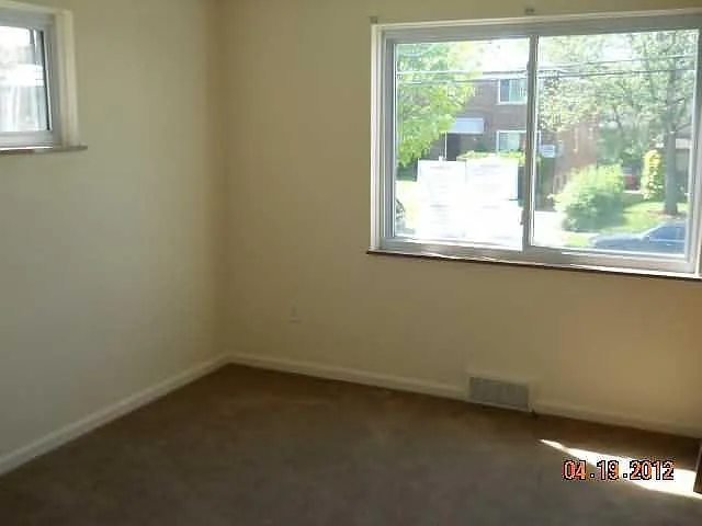 2512 Flanigan Ct — Photo 7