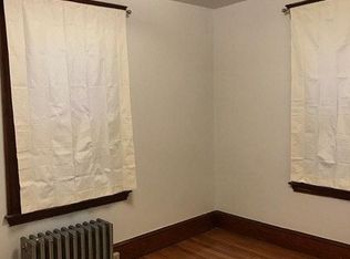 4 Bertuccio Ave #1, Salem, MA 01970
