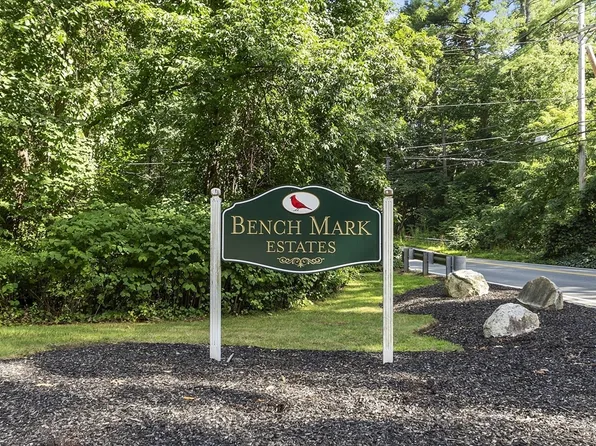 104 Cardinal Ln #104, Tyngsboro, MA 01879