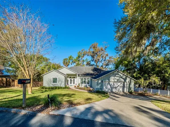 351 Groveland Rd, Mount Dora, FL 32757