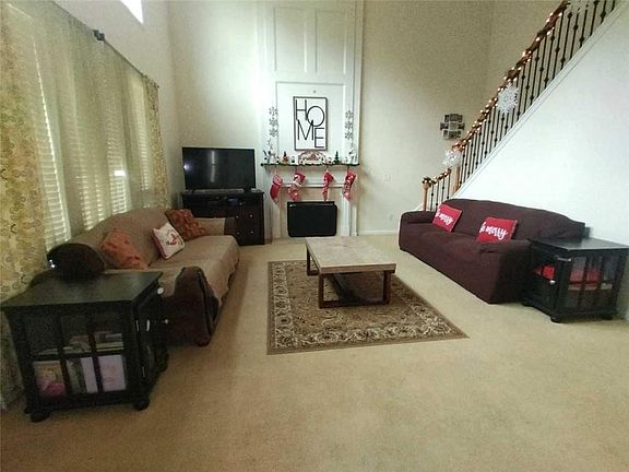 2nd image of 579 Granite Ct