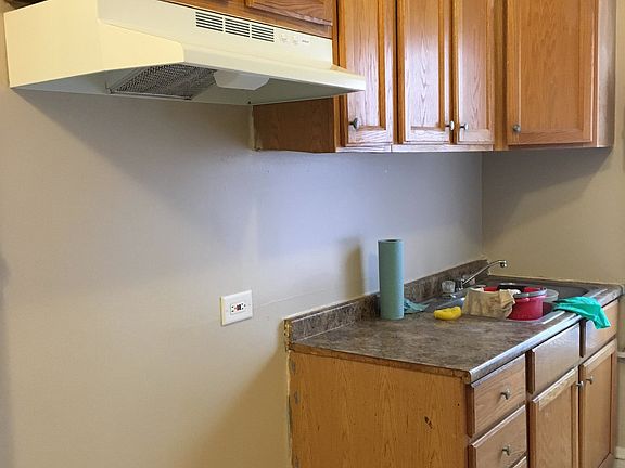 5th image of 4956 W Drummond Pl