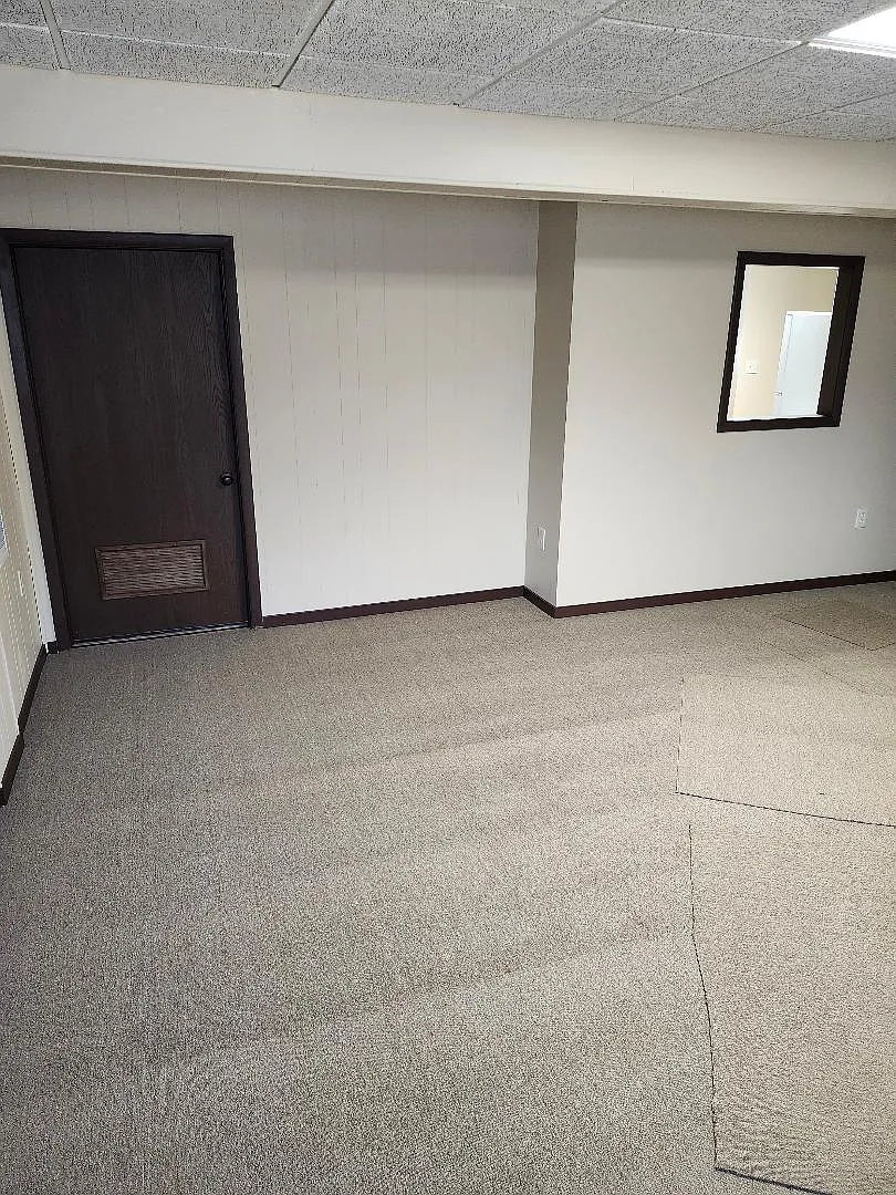 2 bed, 900 sqft, $995 — Photo 2