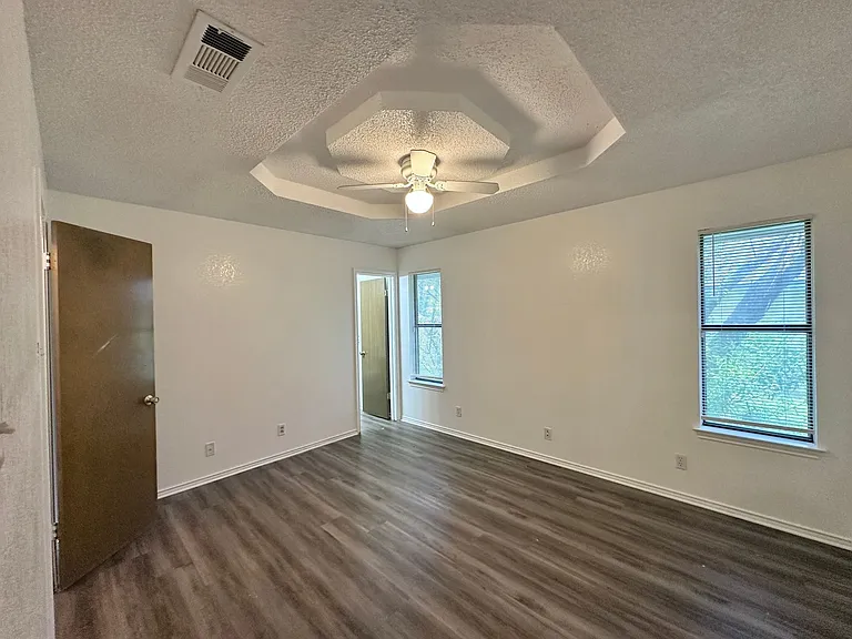 2703 Sidewinder Dr — Photo 11