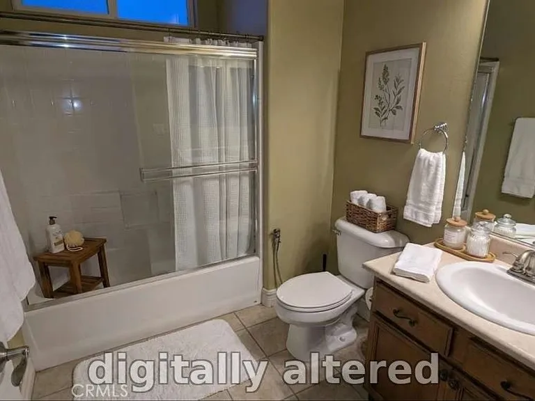 14343 Burbank Blvd #305 — Photo 10