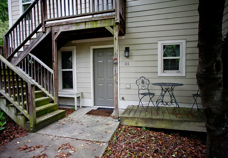 1513 E Franklin St #111 — Photo 13