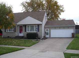 86 Nassau Ct, Cheektowaga, NY