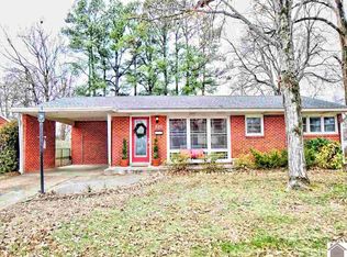 220 S 11th St, Murray, KY 42071