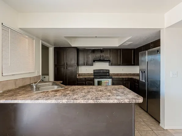 5821 N 59th Dr, Glendale, AZ 85301