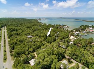402 Chenault Ave, Dauphin Island, AL 36528