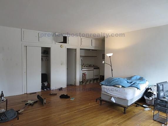 2nd image of 153 Brighton Ave #143
