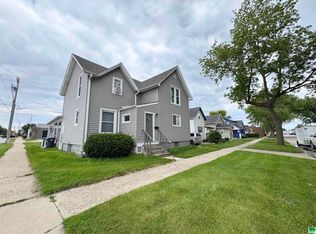 731 Michigan St, Storm Lake, IA 50588