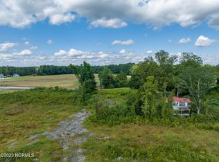 772 Harris Creek Rd, Jacksonville, NC 28540