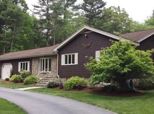 6 Burning Bush Dr, Boxford, MA 01921