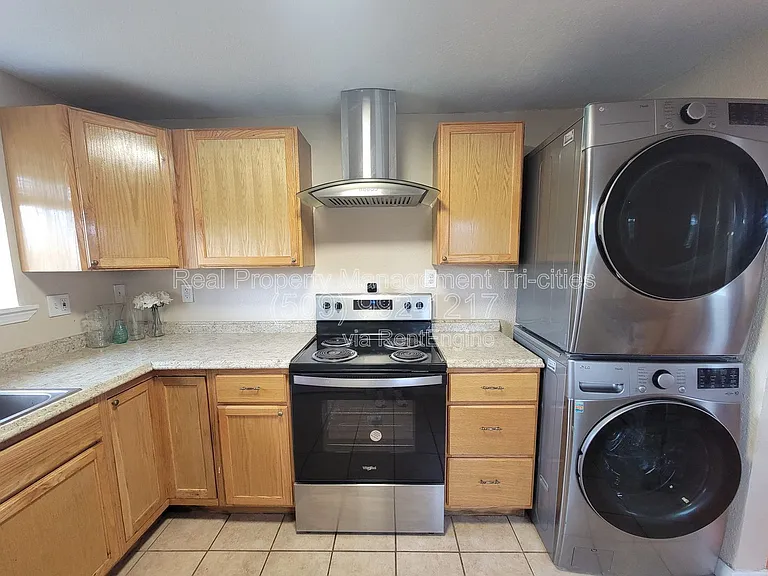 1124 E 7th Ave — Photo 7