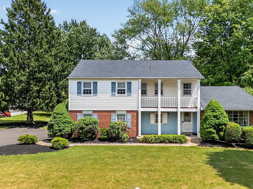 1st image of 840 Wright Dr