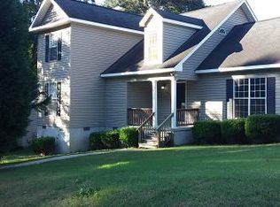 825 Parkview Dr, Macon, GA 31211