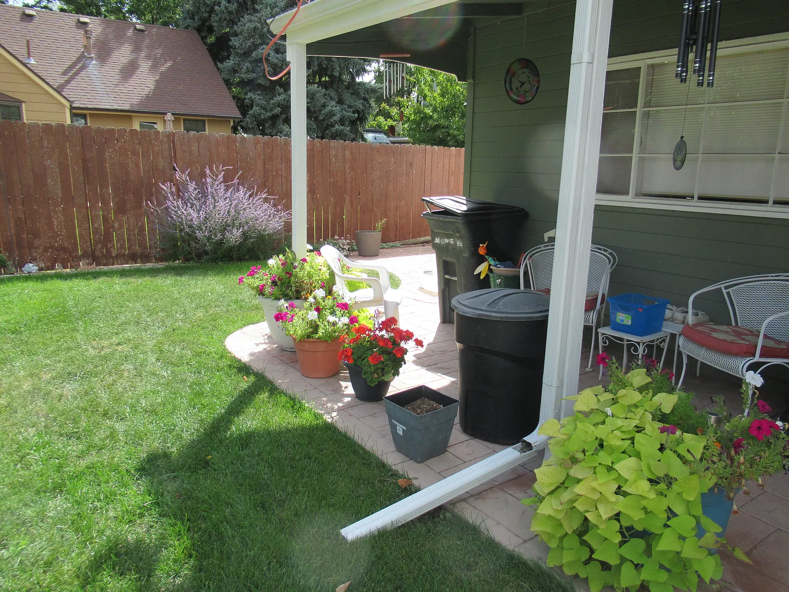 3 bed, 1205 sqft, $2,500 — Photo 3