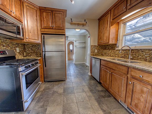 3rd image of 483 E 8th Ave #A